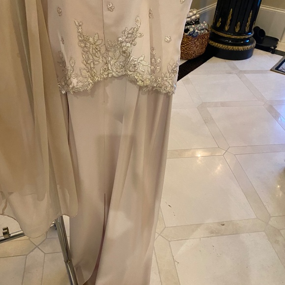 Montage Collection by Mon Cherie, Size 10, Worn Once as mother of the groom - Picture 3 of 7